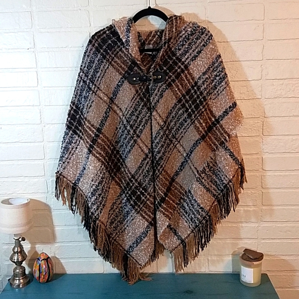 Cracker Barrel plaid shawl